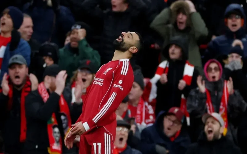 لعنة الدقيقة 90 تضع ليفربول في مواجهة واقع دفاعي مرير أمام الجماهير